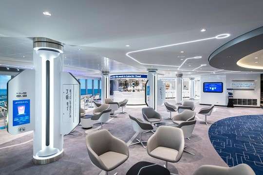 MSC Cruises MSC Euribia (رو به دریا)