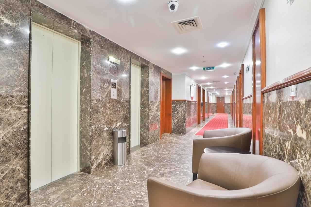 Sun And Sands Downtown