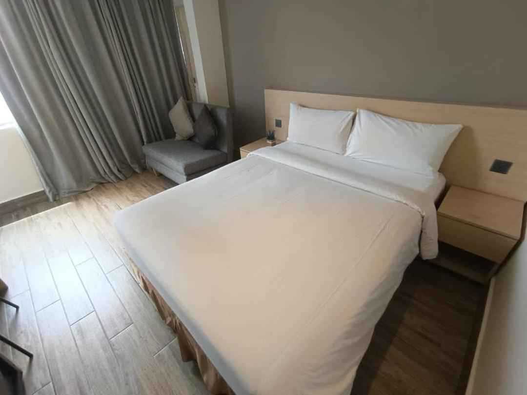 Pacific Express central market