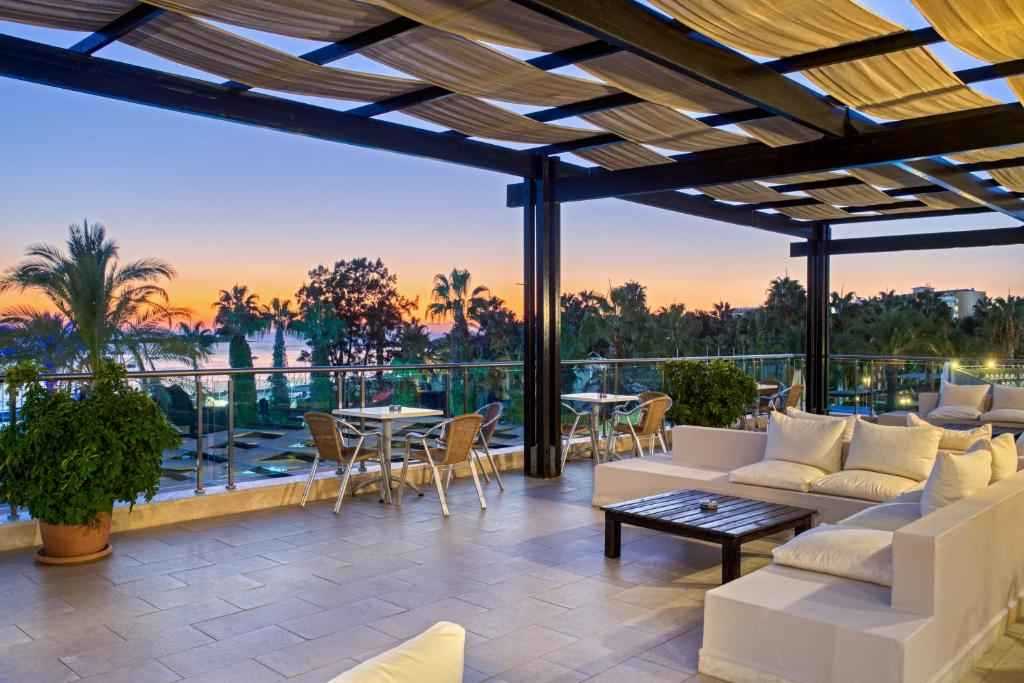 Sealife Buket Resort Beach hotel