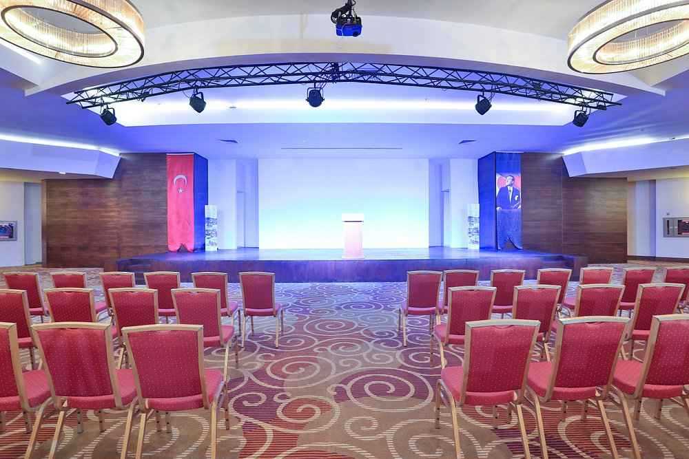 Long Beach Resort Hotel & Spa