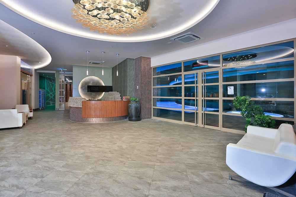 Long Beach Resort Hotel & Spa