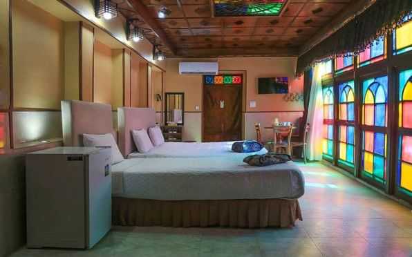 هتل سنتی نیایش شیراز