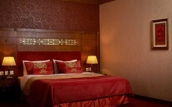 هتل زندیه شیراز